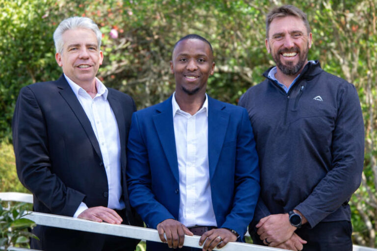 The outgoing FSA Chairperson Duane Roothman with the new Vice-Chairperson Buhle Msweli and new Chairperson Andy Mason.